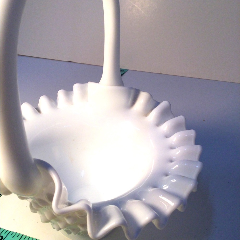 Vintage Fenton Hobnail Milk White Glass Basket - Picture 2 of 4